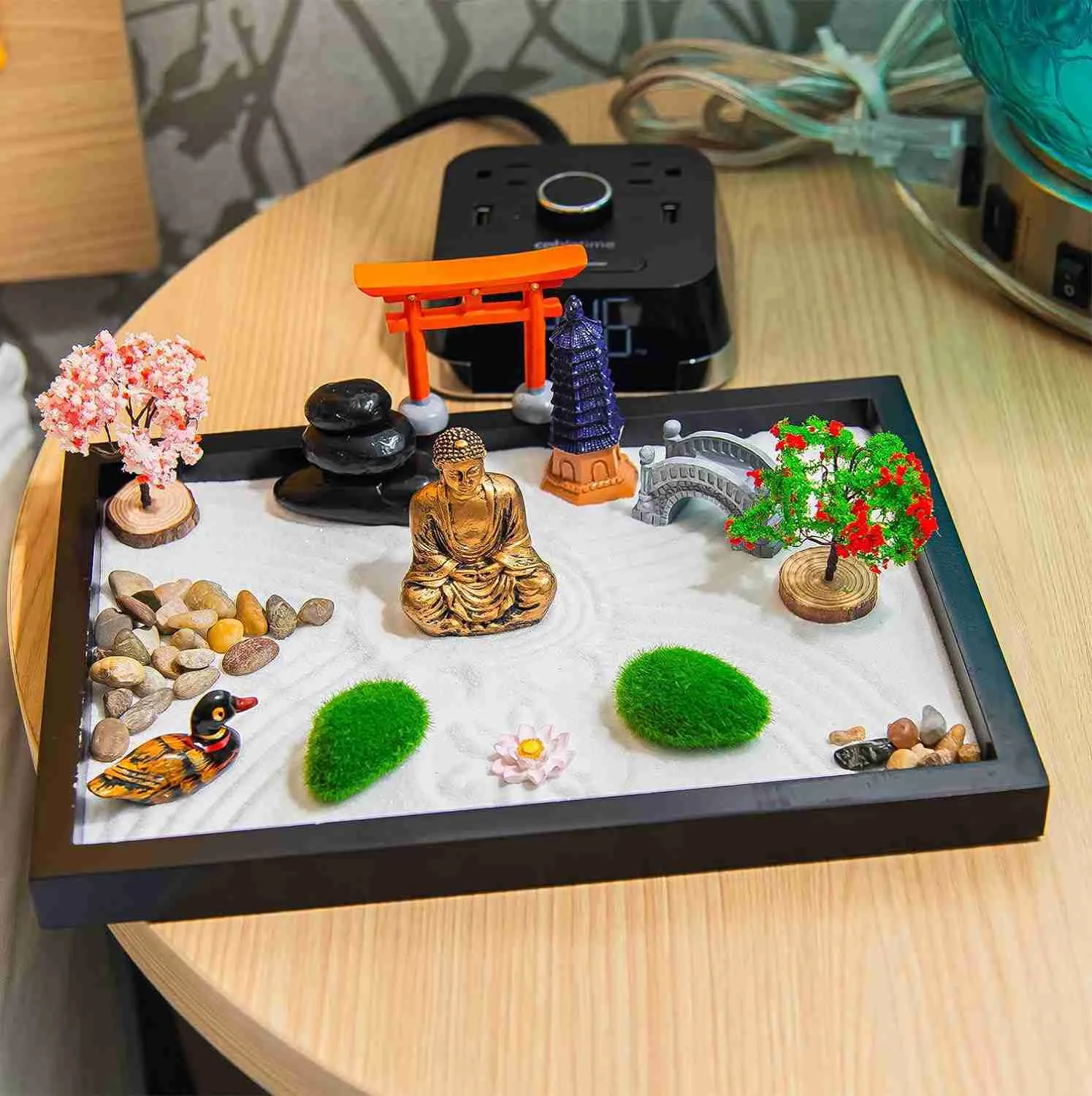 D Divinified Zen Garden For Desk Review – Can It Really Calm A Wandering Mind?